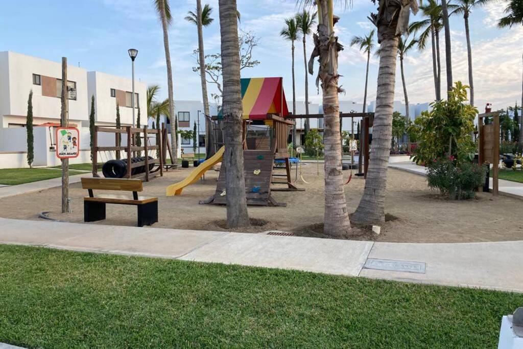 マサトラン Preciosa Enjoyable Casa 12 Personas Alberca Playa Coto 24Hヴィラ エクステリア 写真